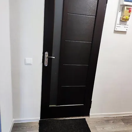 Новая Квартира-Апартаменты В Центре Izmail Exterior photo